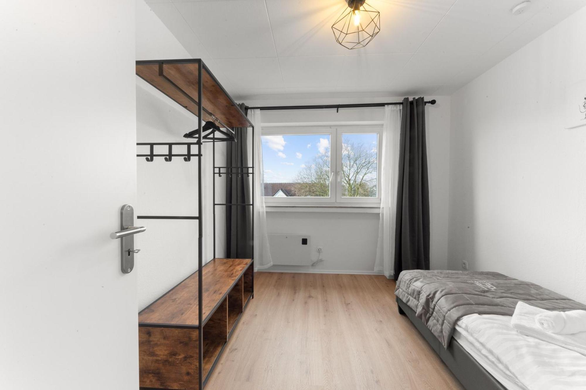 Vinful: Premium-Apartment Mit Balkon Und Parkplatz Mülheim an der Ruhr Buitenkant foto