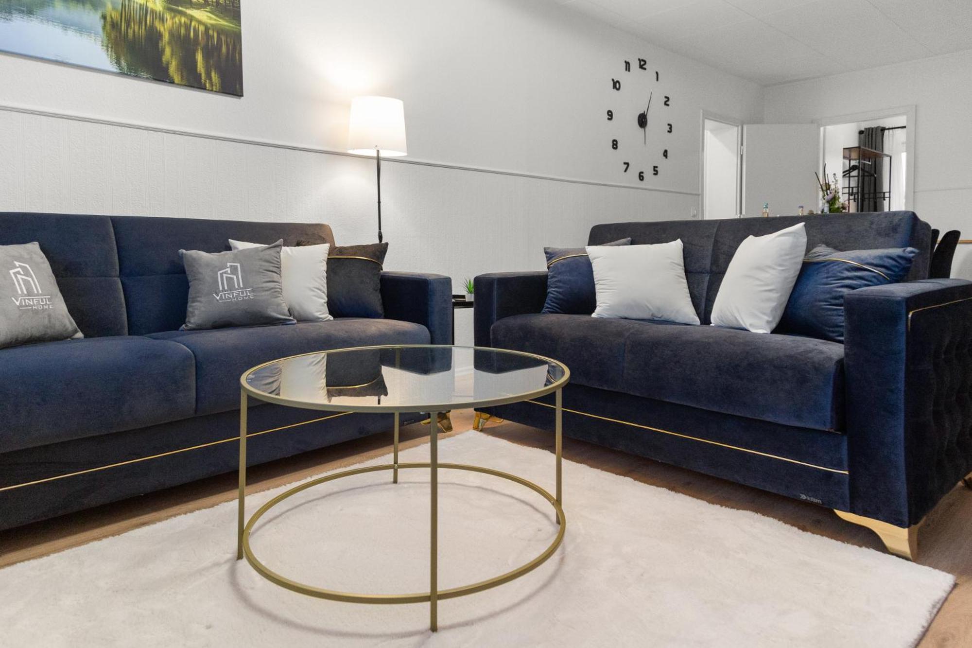 Vinful: Premium-Apartment Mit Balkon Und Parkplatz Mülheim an der Ruhr Buitenkant foto